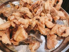 -肖肖酸萝卜鱼火锅(总店)