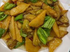 地三鲜-鹤乡东北菜(崮山路店)