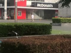 -麦当劳(朝阳路得来速店)