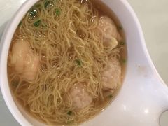 -新大咀港式茶餐厅(宝山万达店)