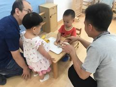 -蒙蒙狮蒙台梭利儿童之家