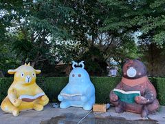 -布尔津河堤夜市