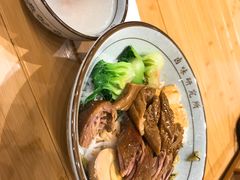 -狮头牌卤味研究所·卤味饭(花城汇南区店)