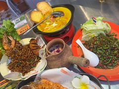-清迈清迈巷口小排档(烟台山店)