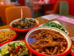 -老闵田螺馆·南昌市井菜·特色小吃(总店)