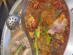 -沸炉重庆老火锅(军事博物馆店)