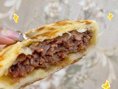 -老码头黑皮肘子锅包肉熏酱水饺(文政街店)