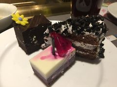 -小天鹅戴斯酒店鲸鲨百汇创作料理