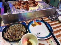 -沪上名羊天下碳烤羊腿•东北烧烤•小龙虾(浦东直营总店)