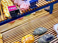 -焙丽拾光(麦凯乐直营店)