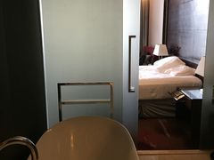 -广州天河希尔顿酒店