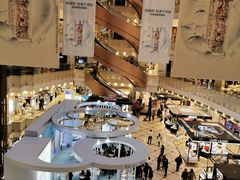 -新世界大丸百货