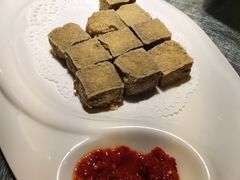 -侬佳蒸菜馆(听潮店)