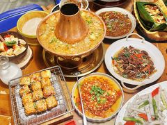 -雀舞云南菜(天津天河城购物中心店)