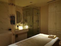 -东英经典SKIN&SPA