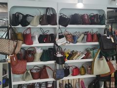 -JuneShop小众设计师品牌集合店