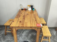餐具摆设-隆江猪脚饭