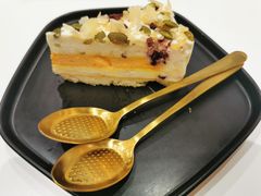 酸奶坚果塔-炖物24章·顺时轻养茶(杭州大厦店)