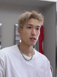 -SUNLON秀隆时尚烫染定制沙龙