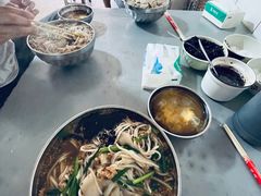 -正宗杨记普洱酸醋米线(总店)