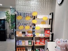 -伟伟宠物医院·CT影像中心·瑞派犬猫综合性门诊(汉口总院)