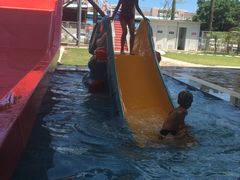 -中山夏威夷游泳馆(小榄店)