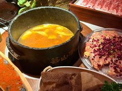 -芸山季·云南野生菌火锅(人民广场来福士店)