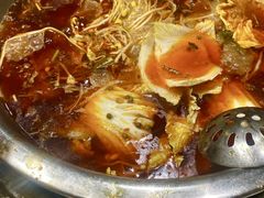 -肖肖酸萝卜鱼火锅(总店)