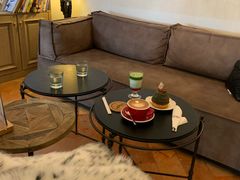 卡座-Me Coffee下午茶艺术空间