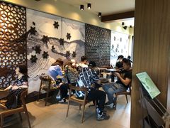 等位区-星巴克臻选(成都宽窄巷子店)