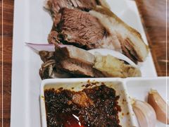 -清真·玛丽亚新疆菜主题餐厅(浙江中路店)