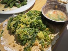 -老周家酱卤猪蹄私房菜(克拉玛依西街店)