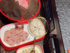 -醉董牛川派鲜肉自选火锅(烟台店)