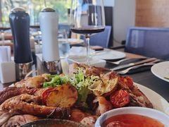 -蔚蓝阁餐厅·Brunch·牛排·威士忌·红酒