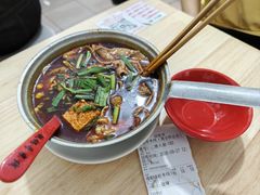 -铁锅哥米线