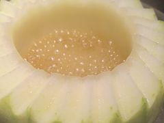 -得意咚瓜·顺德鱼生·冬瓜火锅(深圳首店)