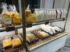 -甜心饼屋(盈彩店)