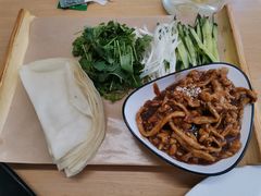 -关东小磨东北菜(上海长风大悦城店)