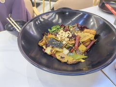 -醉人椒麻辣香锅(王府井喜悦店)