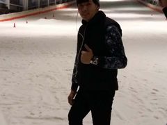 -乔波室内滑雪场