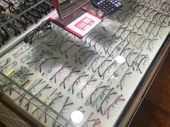 -华彬眼镜专业渐进配镜(潘家园店)