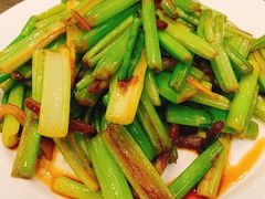 -老妈疙瘩汤·平价海鲜专门店·老威海菜(渔港路店)