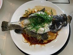 -覃记海鲜美食餐厅