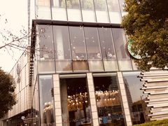 -星巴克臻选(湖滨道店)