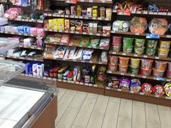 -全家便利店(中原二店)