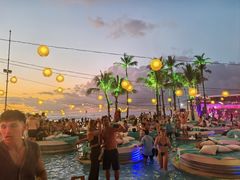 -FINNS Beach Club