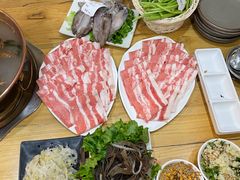 -正宗乌拉满族炭火锅(四平店)