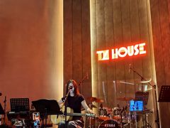 -TZ House音乐现场(来福士中心店)