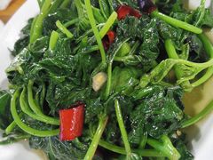 炝炒苕尖-九九牛肉馆(南山路店)