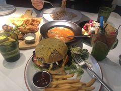 -阿妮叶李(光谷世界城店)